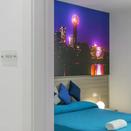 America Hotel 3*